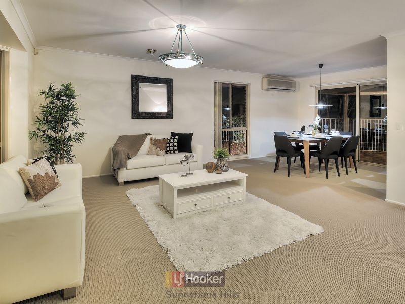 8 Tetratheca Place, Sunnybank Hills QLD 4109