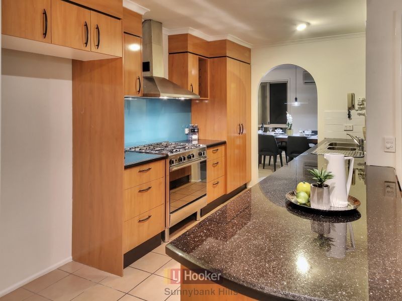 8 Tetratheca Place, Sunnybank Hills QLD 4109