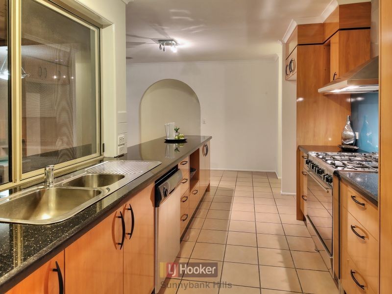 8 Tetratheca Place, Sunnybank Hills QLD 4109