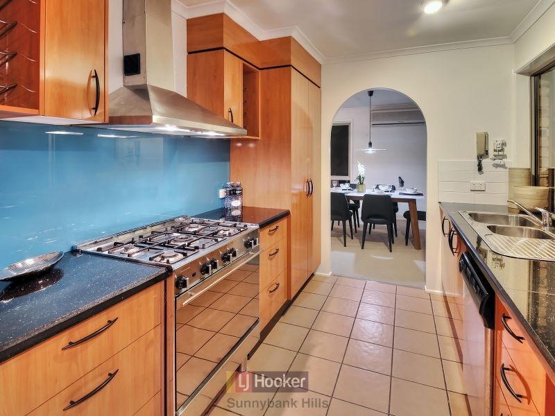 8 Tetratheca Place, Sunnybank Hills QLD 4109