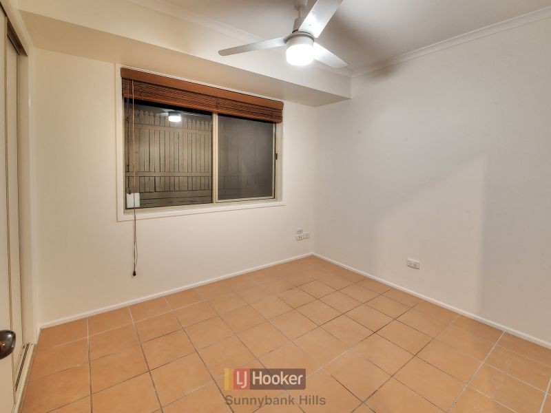 8 Tetratheca Place, Sunnybank Hills QLD 4109