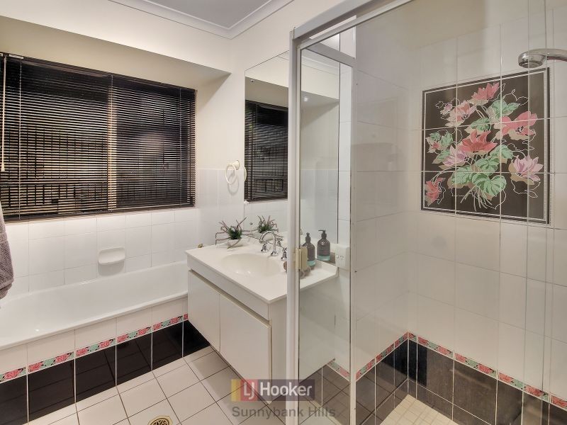 8 Tetratheca Place, Sunnybank Hills QLD 4109