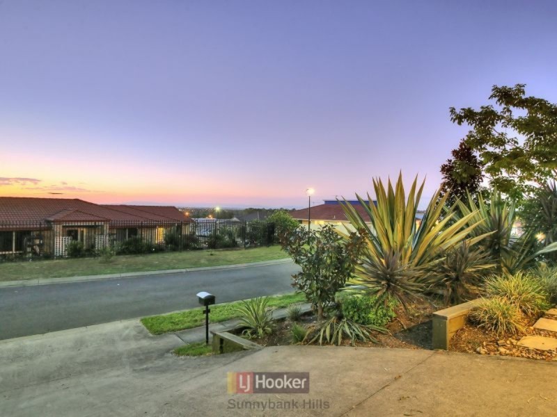 58 Bufalino Street, Parkinson QLD 4115