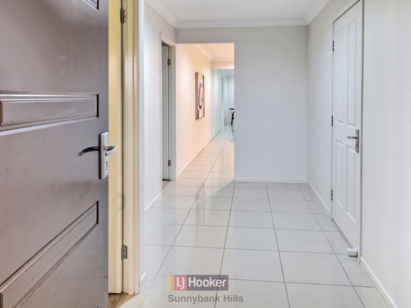 58 Bufalino Street, Parkinson QLD 4115