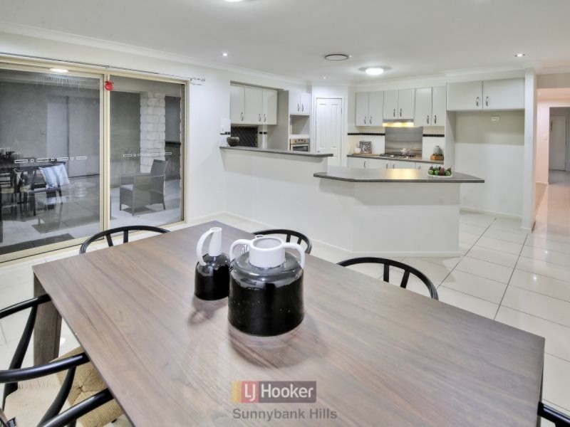 58 Bufalino Street, Parkinson QLD 4115