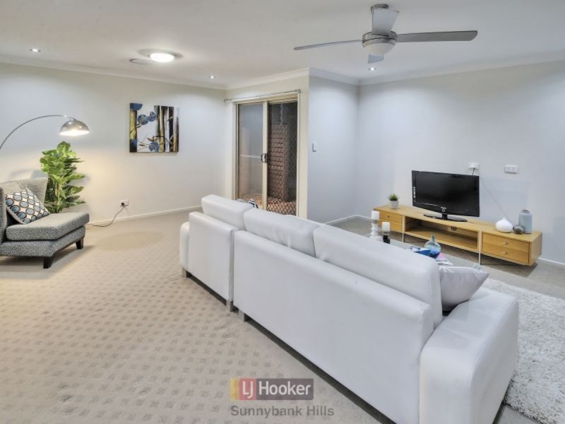 58 Bufalino Street, Parkinson QLD 4115