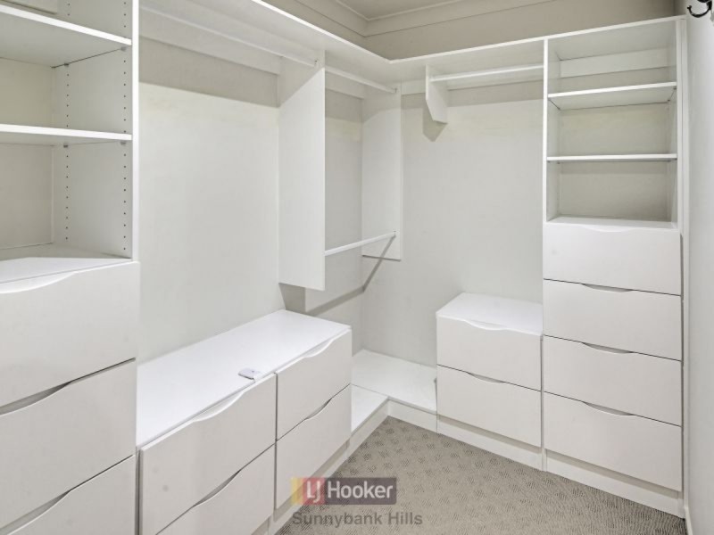 58 Bufalino Street, Parkinson QLD 4115