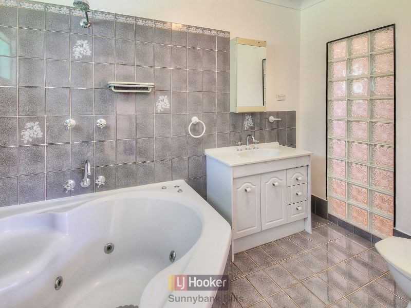 1257 Mt Gravatt-Capalaba Road, Burbank QLD 4156