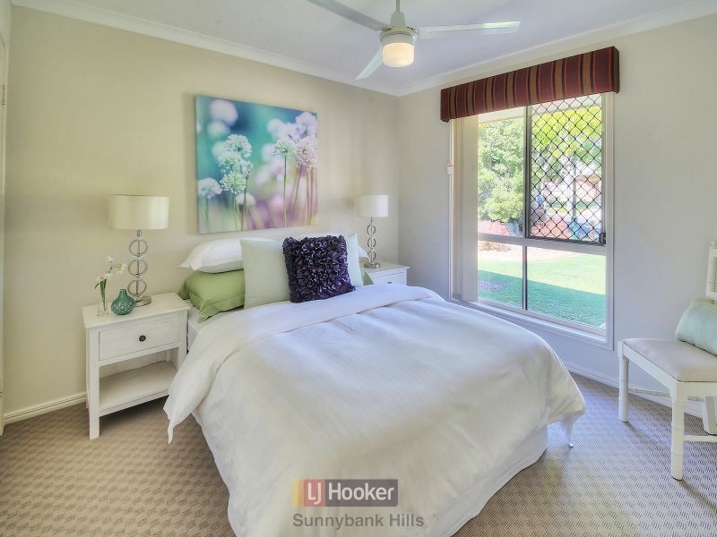 5 Innes Close, Parkinson QLD 4115