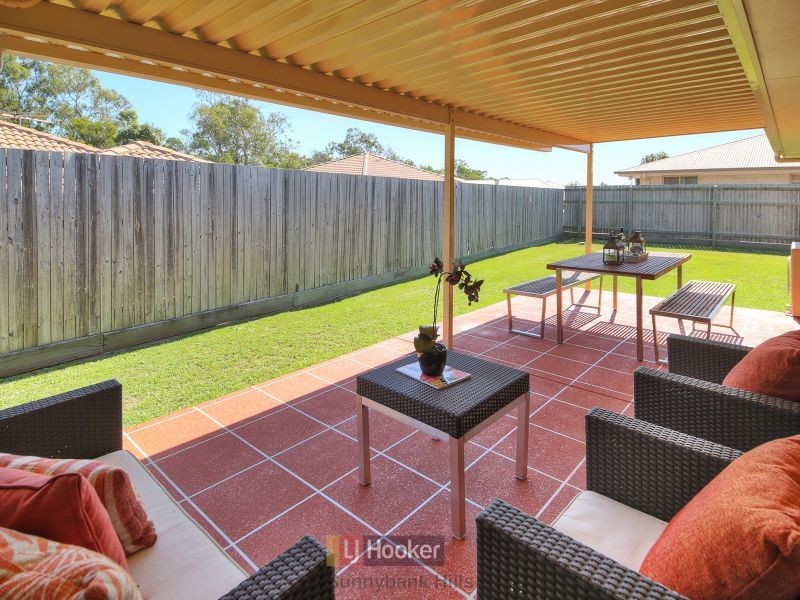5 Innes Close, Parkinson QLD 4115