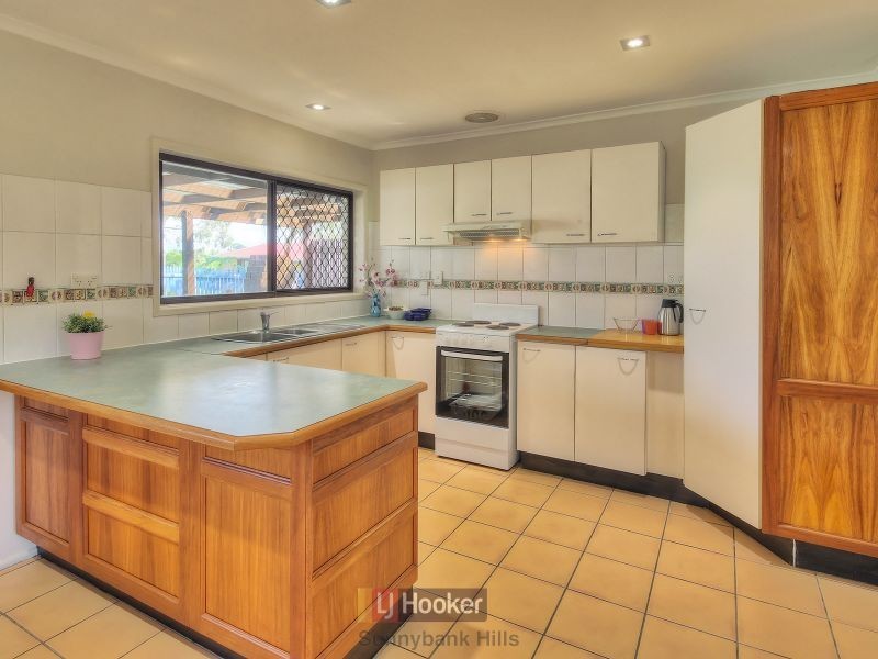 7 Laurieston Street, Sunnybank Hills QLD 4109