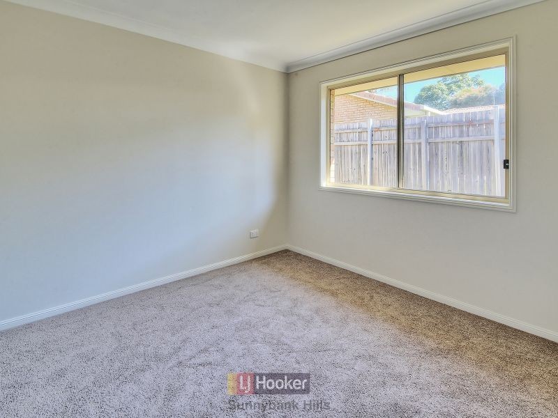11 Daffodil Crescent, Calamvale QLD 4116