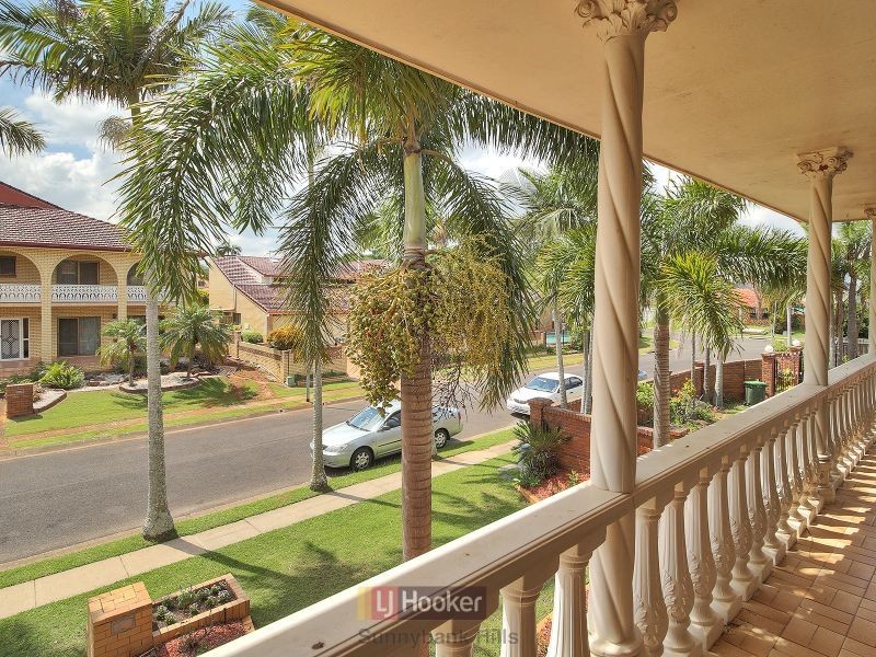 6 Nodosa Street, Robertson QLD 4109