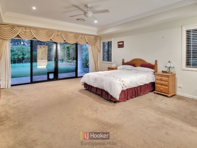 14 Feather Close, Forestdale QLD 4118