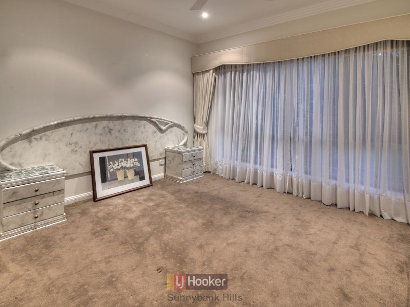 14 Feather Close, Forestdale QLD 4118