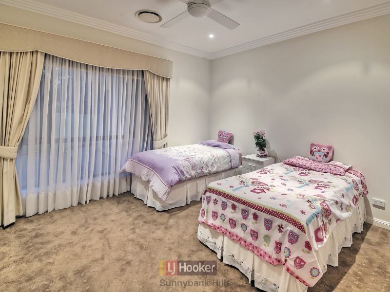 14 Feather Close, Forestdale QLD 4118