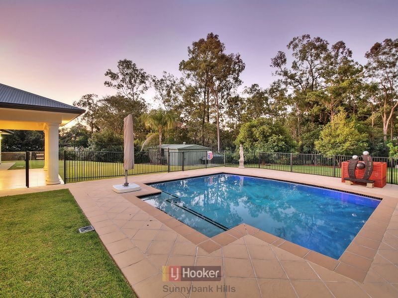 14 Feather Close, Forestdale QLD 4118