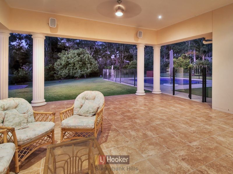 14 Feather Close, Forestdale QLD 4118