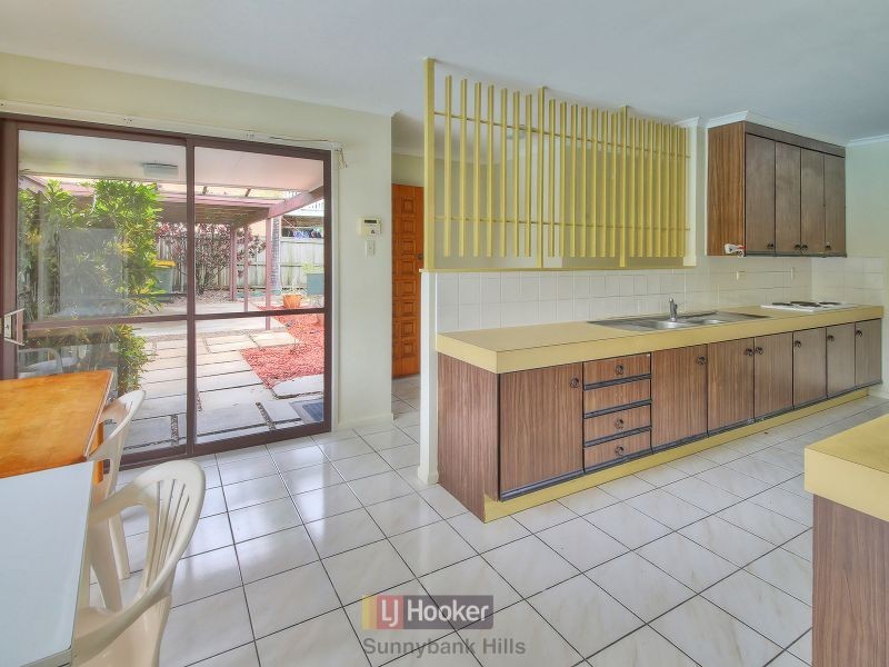 16 Aminta Street, Sunnybank QLD 4109