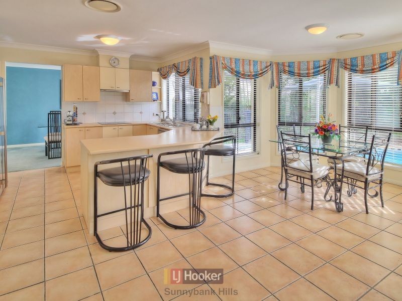 7 Cardigan Place, Sunnybank Hills QLD 4109