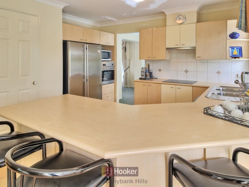 7 Cardigan Place, Sunnybank Hills QLD 4109