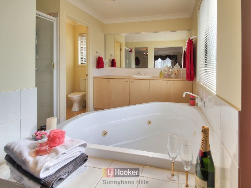 7 Cardigan Place, Sunnybank Hills QLD 4109