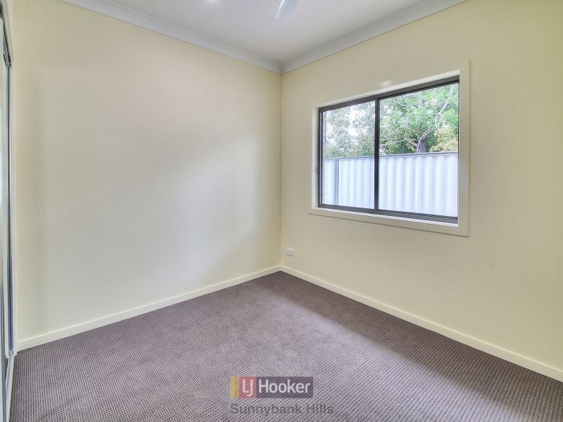 8 Nectarine Street, Runcorn QLD 4113