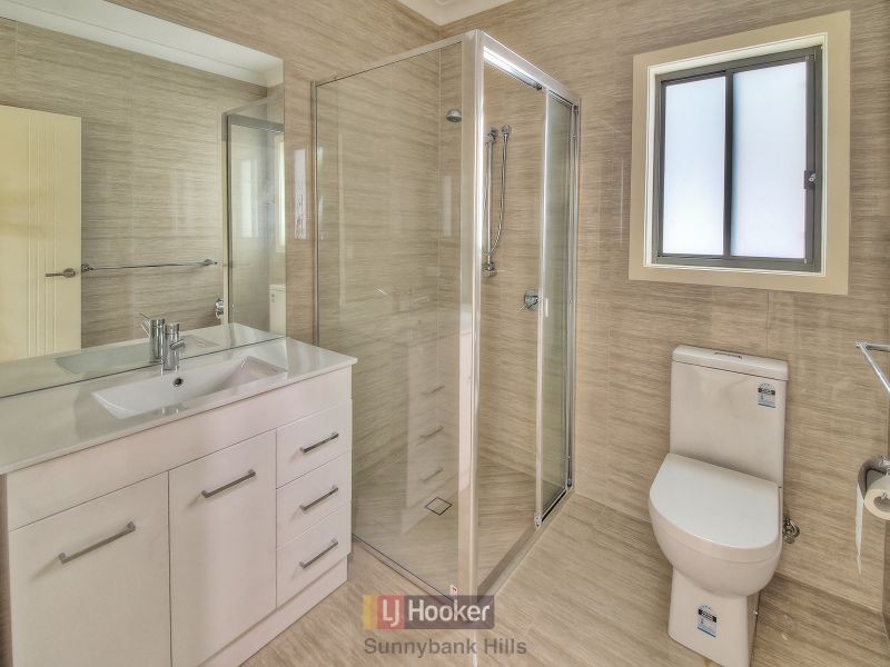 8 Nectarine Street, Runcorn QLD 4113