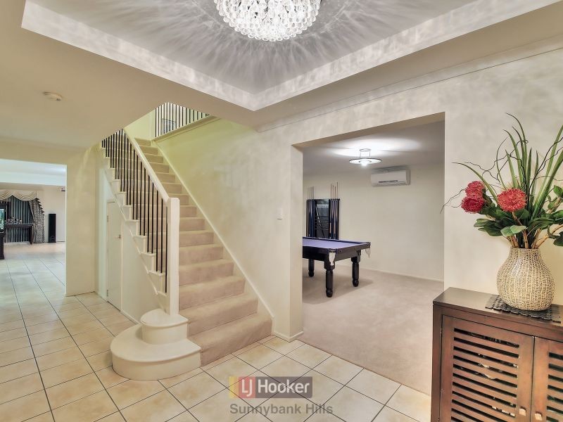 31 Regency Place, Stretton QLD 4116