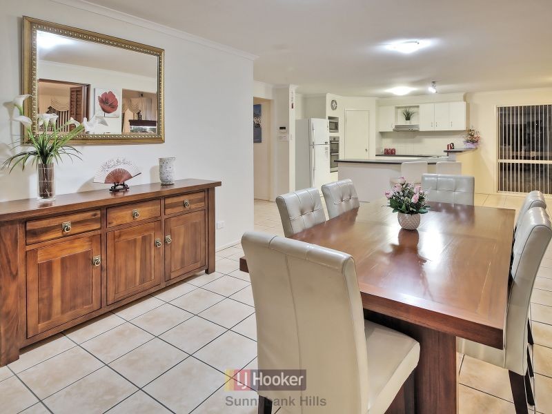 31 Regency Place, Stretton QLD 4116