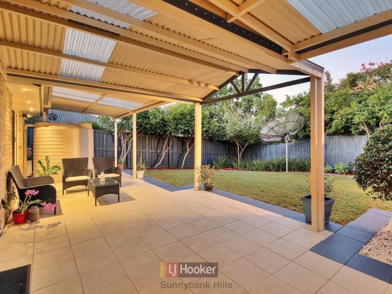 31 Regency Place, Stretton QLD 4116