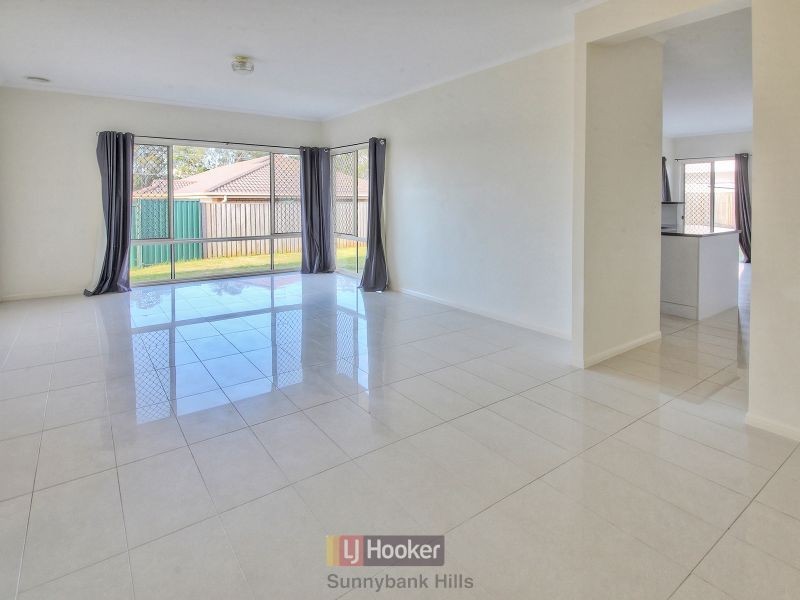 31 McGarry Street, Eight Mile Plains QLD 4113