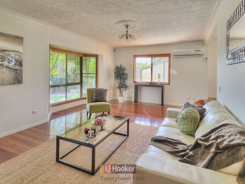 20 Coolidge Court, Stretton QLD 4116