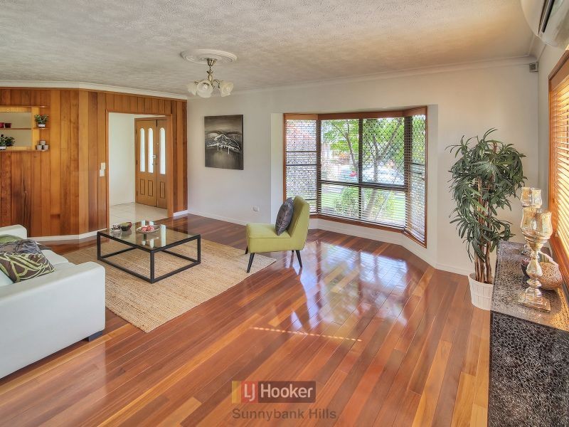 20 Coolidge Court, Stretton QLD 4116