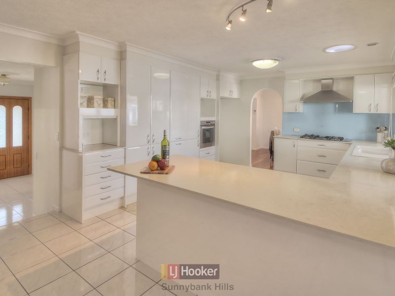 20 Coolidge Court, Stretton QLD 4116