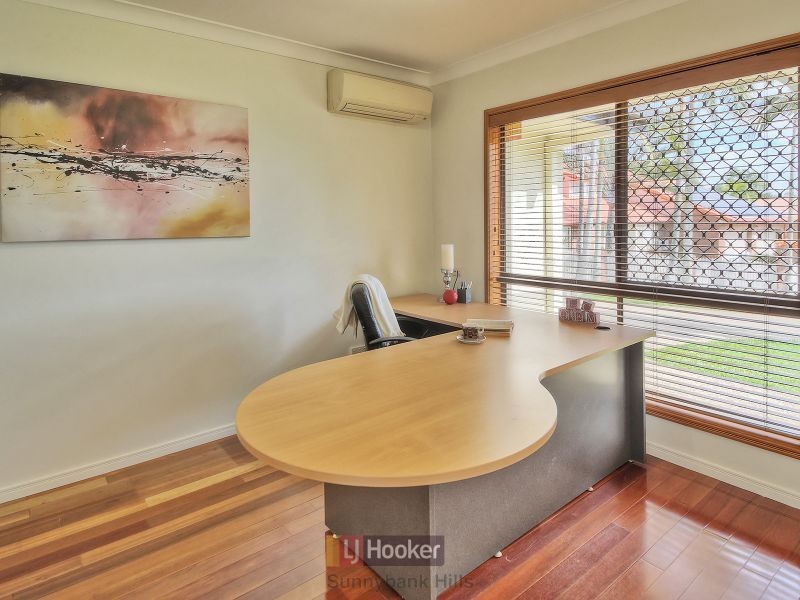 20 Coolidge Court, Stretton QLD 4116