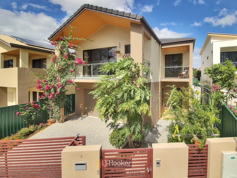 25 Doulton Street, Calamvale QLD 4116