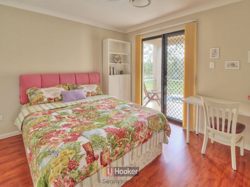 25 Doulton Street, Calamvale QLD 4116