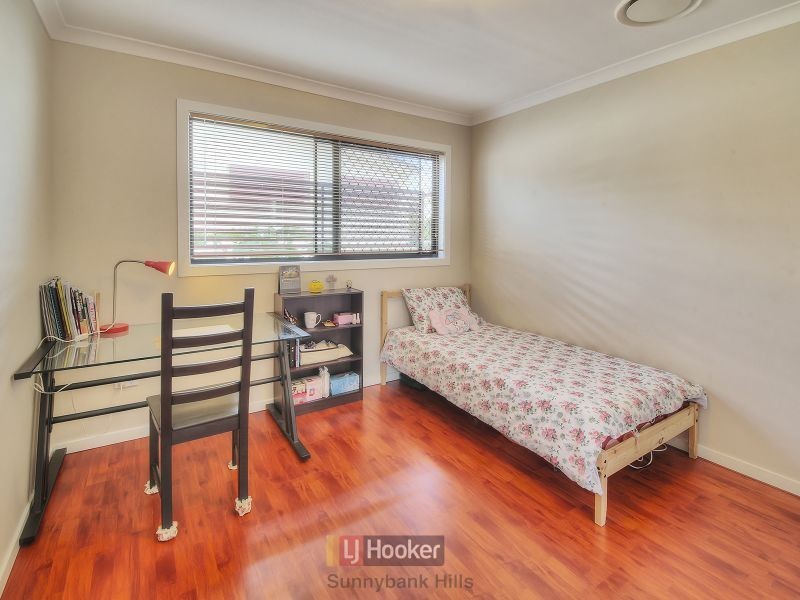 25 Doulton Street, Calamvale QLD 4116