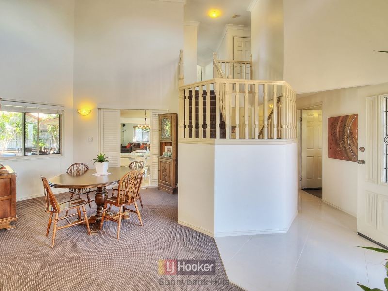 3 Marigold Close, Calamvale QLD 4116