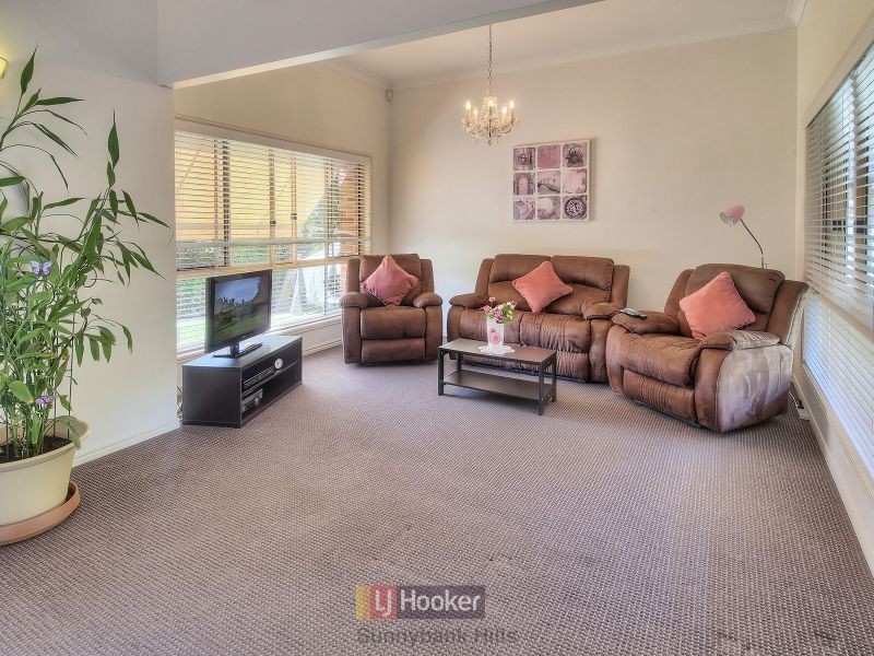 3 Marigold Close, Calamvale QLD 4116