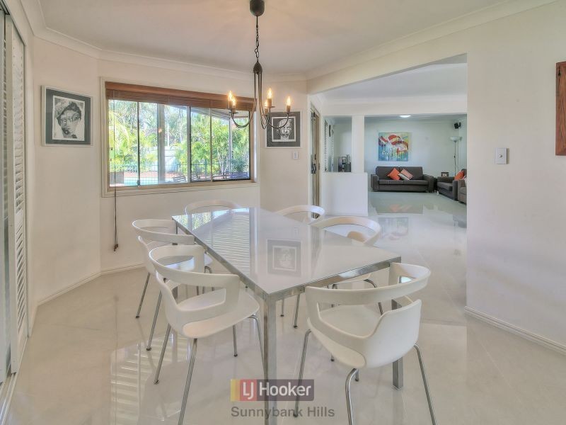 3 Marigold Close, Calamvale QLD 4116