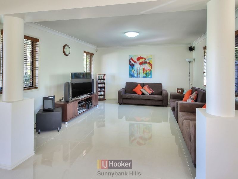 3 Marigold Close, Calamvale QLD 4116