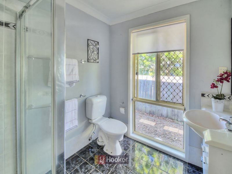 60 Solandra Crescent, Calamvale QLD 4116