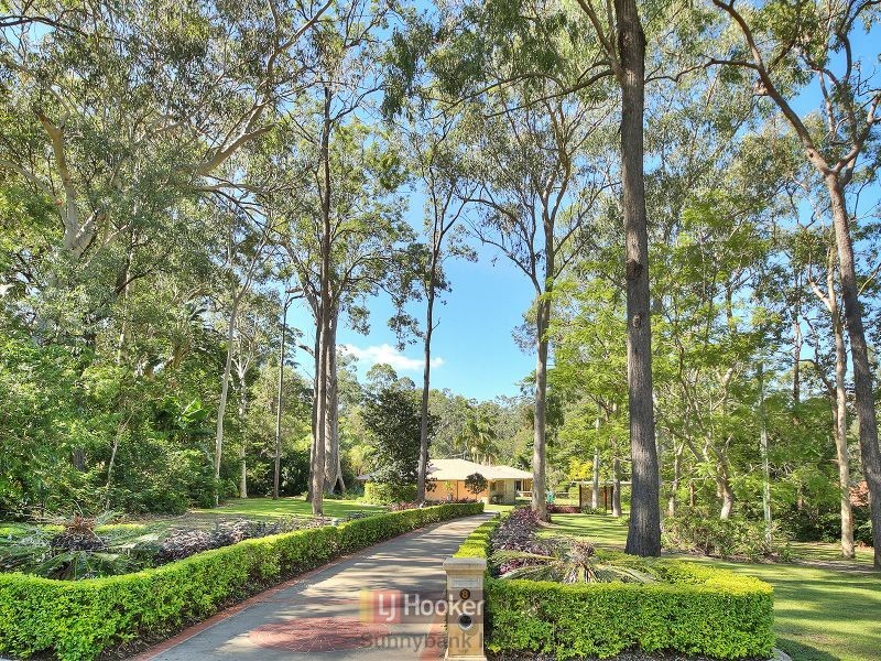 8 Saracen Court, Forestdale QLD 4118