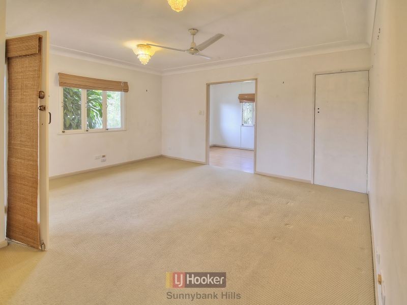 1017 Boundary Road, Coopers Plains QLD 4108