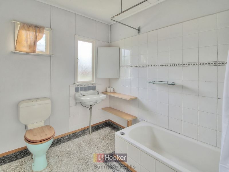 1017 Boundary Road, Coopers Plains QLD 4108