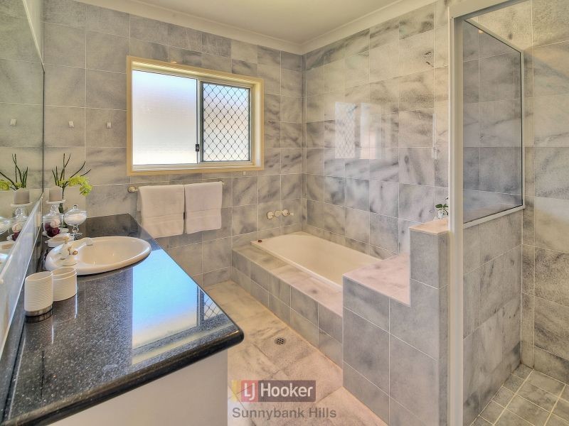 11 Gumdale Place, Sunnybank Hills QLD 4109