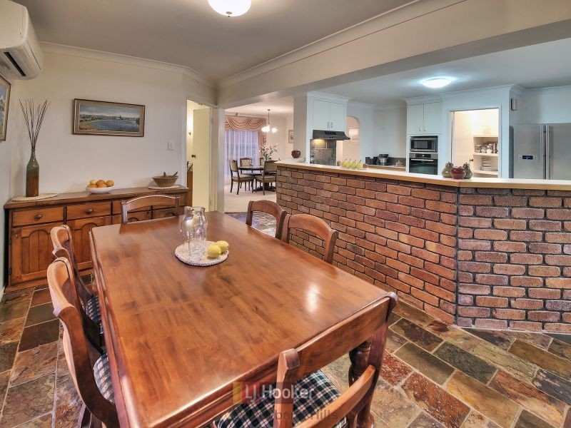 5 Alphitonia Crescent, Sunnybank Hills QLD 4109