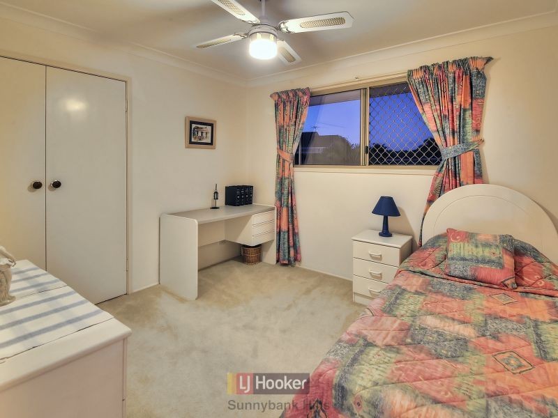 5 Alphitonia Crescent, Sunnybank Hills QLD 4109